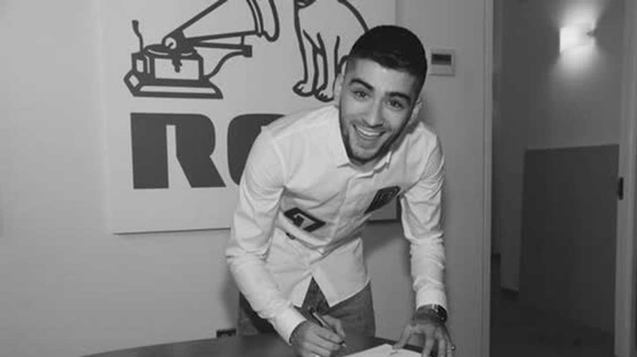 Zayn Malik zieht über One Direction her, nachdem er einen Vertrag mit RCA Records unterschrieben hat