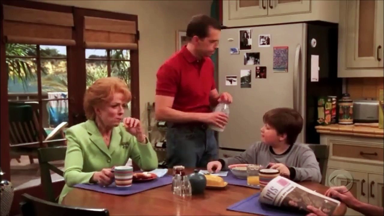 Two and a Half Men - It's a Bad Idea [HD]