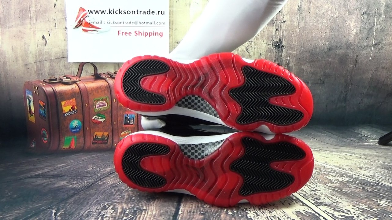 Authentic Air Jordan 11 Low Bred Review