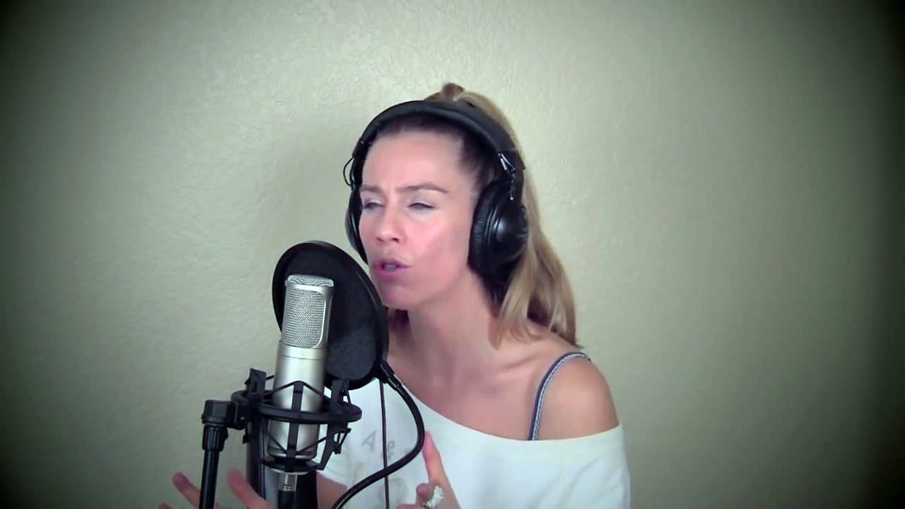 Hallelujah (Lisa Lavie)