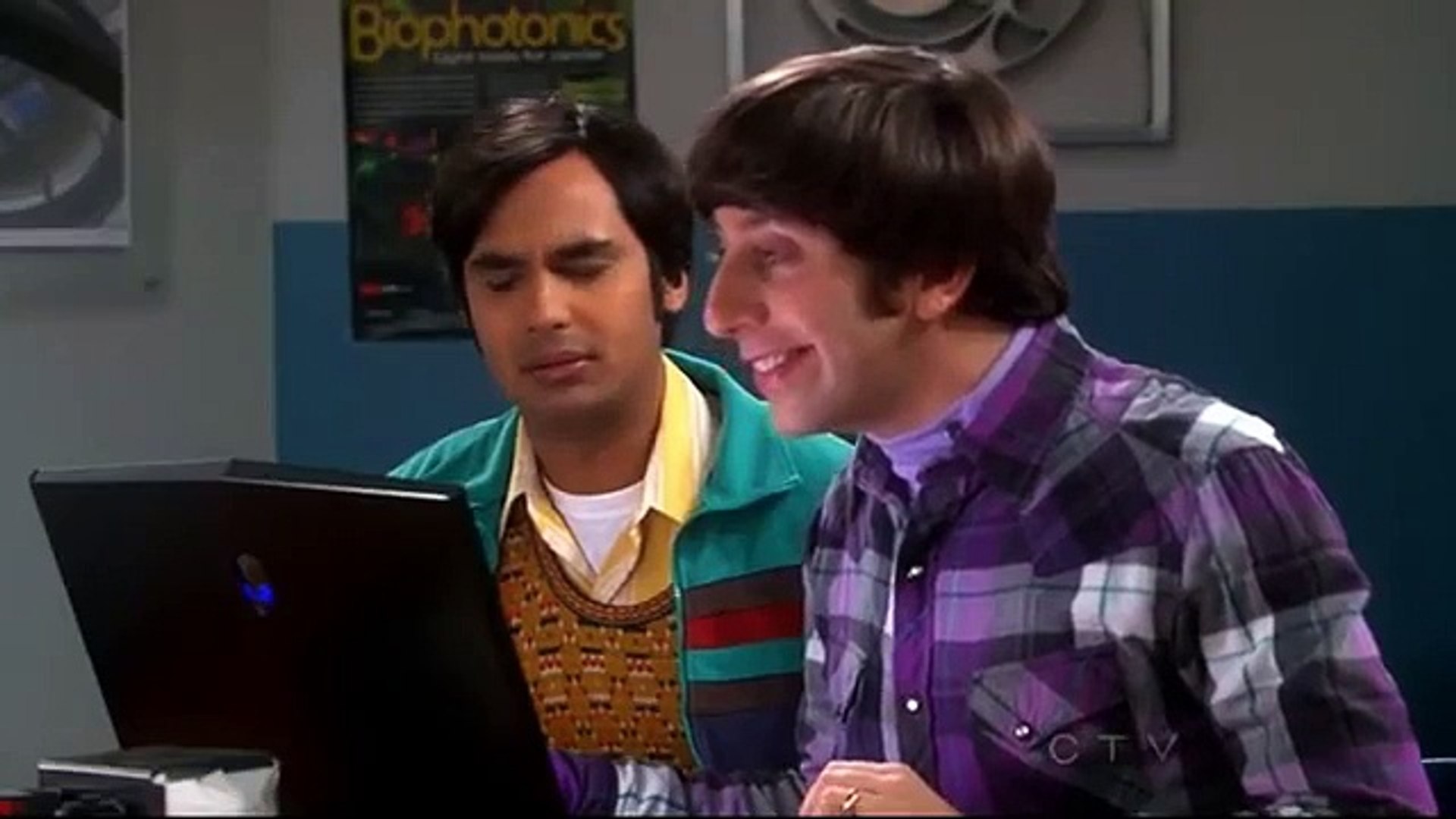 The Big Bang Theory - Sheldon - Wormhole Generator Test...