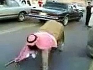 Funny Arab Dancing  الرقص العربي مضحك