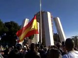 Izado de la bandera española en Palma Nova (Calviá).mp4