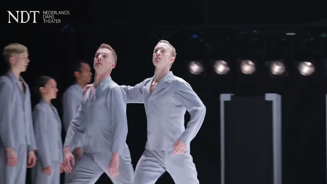 Left Right Left Right - Alexander Ekman - Symphysis - NDT 2