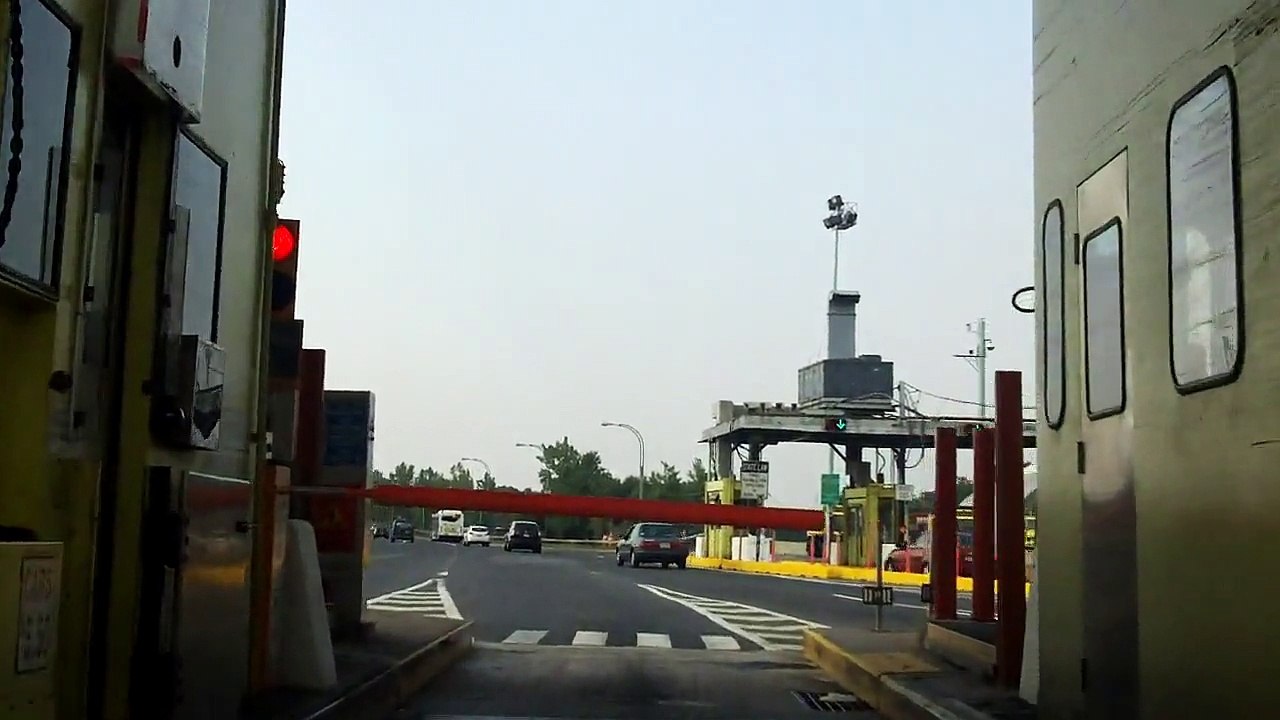 Bronx Whitestone Bridge southbound