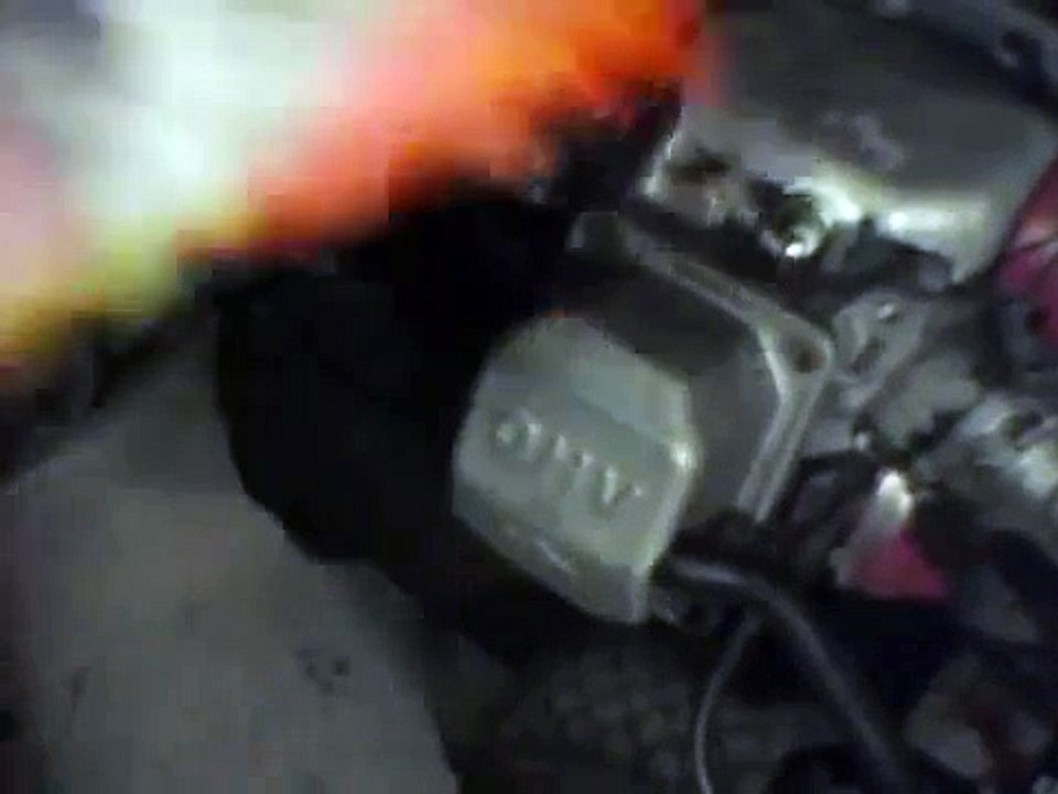 How to set valve lash on a Briggs and Stratton OHV engine video