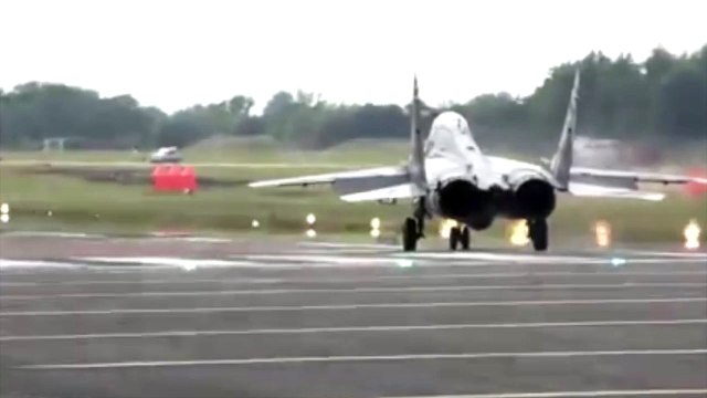 Increíble despegue en vertical de Mig-29