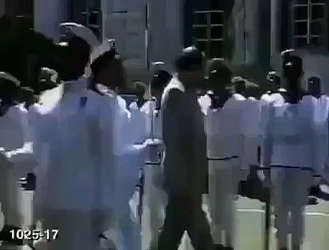 Rajiv Gandhi attacked & Hit by a Sri Lankan Soldier in 1987 at Colombo