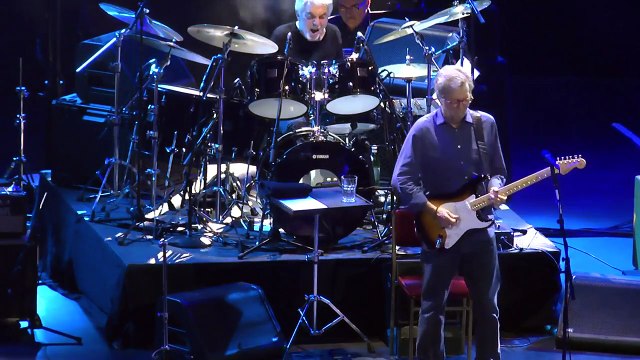 ERIC CLAPTON - Royal Albert Hall - 20th May 2015 - CROSS ROAD BLUES - STUNNING HD!