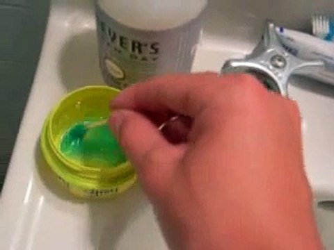 how to make invisible ink using black/uv light