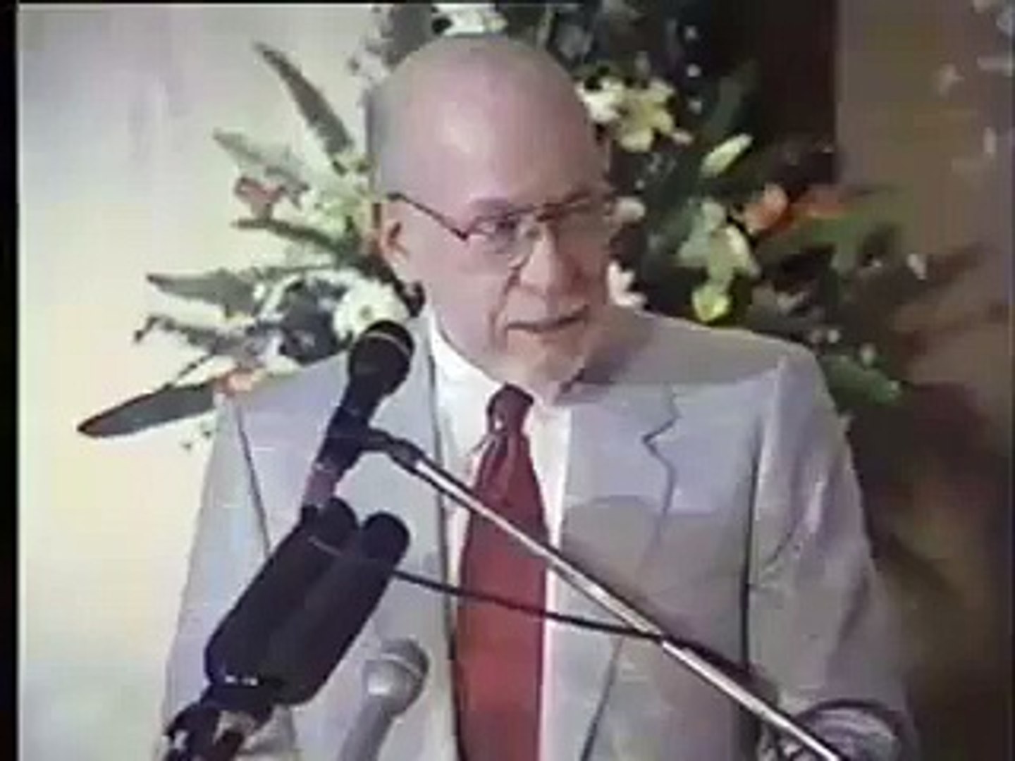 1993 Gleitsman International Activist Award