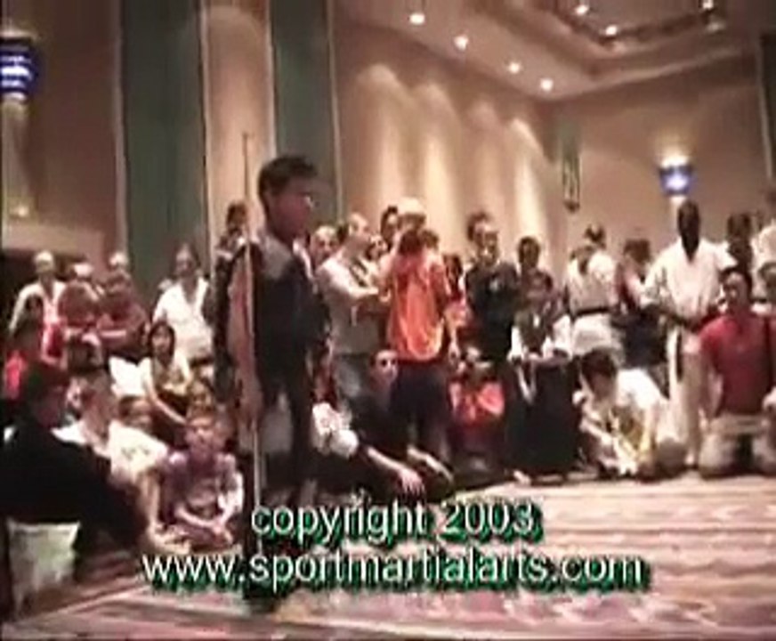 Taylor Lautner - Sport Karate / Martial Arts Tricking - age 11 (2003 US Open)