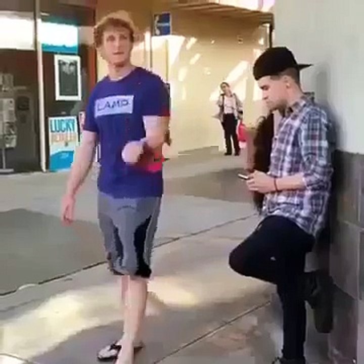 PET GORILLA PRANK! | GORILLA VINES |