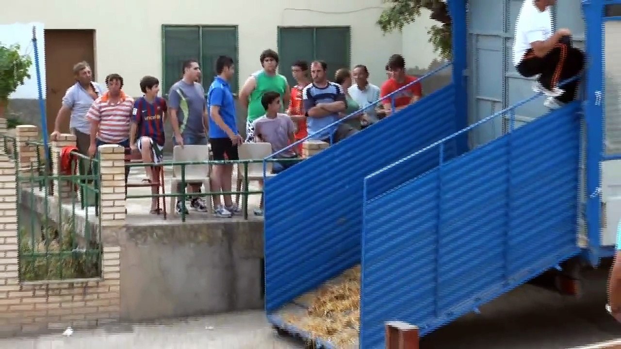 (HD) 1º ENCIERRO LAS VENTAS 2010