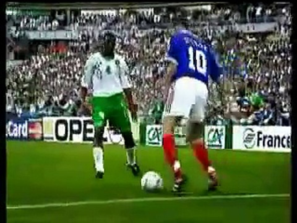 Zinedine Zidane L' Etoile Bleue 3