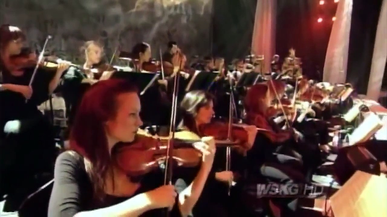 My Christmas - Andrea Bocelli performing Gloria in Excelsis Deo