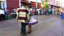 Calama Digna. Campeones Regionales de Cueca en el Paseo Ramírez.