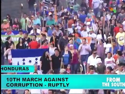 Honduras: 10th Weekly Torchlight March Draws Thousands