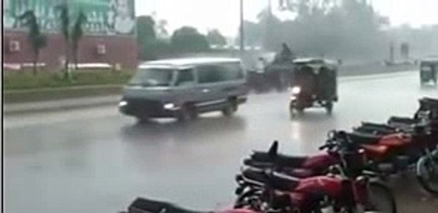 PUNJAB GOVT Ka KAARNAMA    SO FUNNY    MAST WATCH