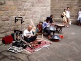 Street Musicians in Barcelona, with Hang Drum (Entribu)