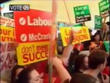 Auckland University rallies supporting Labour and Helen Clark - September 15 2005