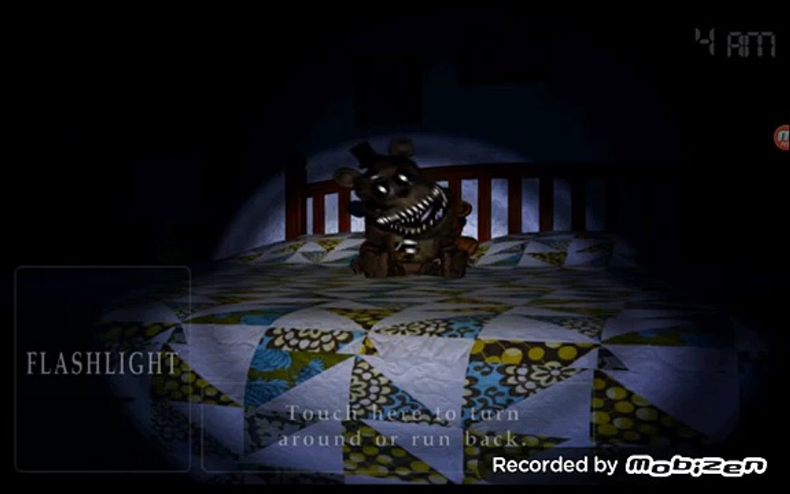 FNAF 4 - QUAND DES FILLE JOUE À FNAF