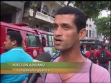 Ônibus avança sinal e bate em outro na Praça Tiradentes