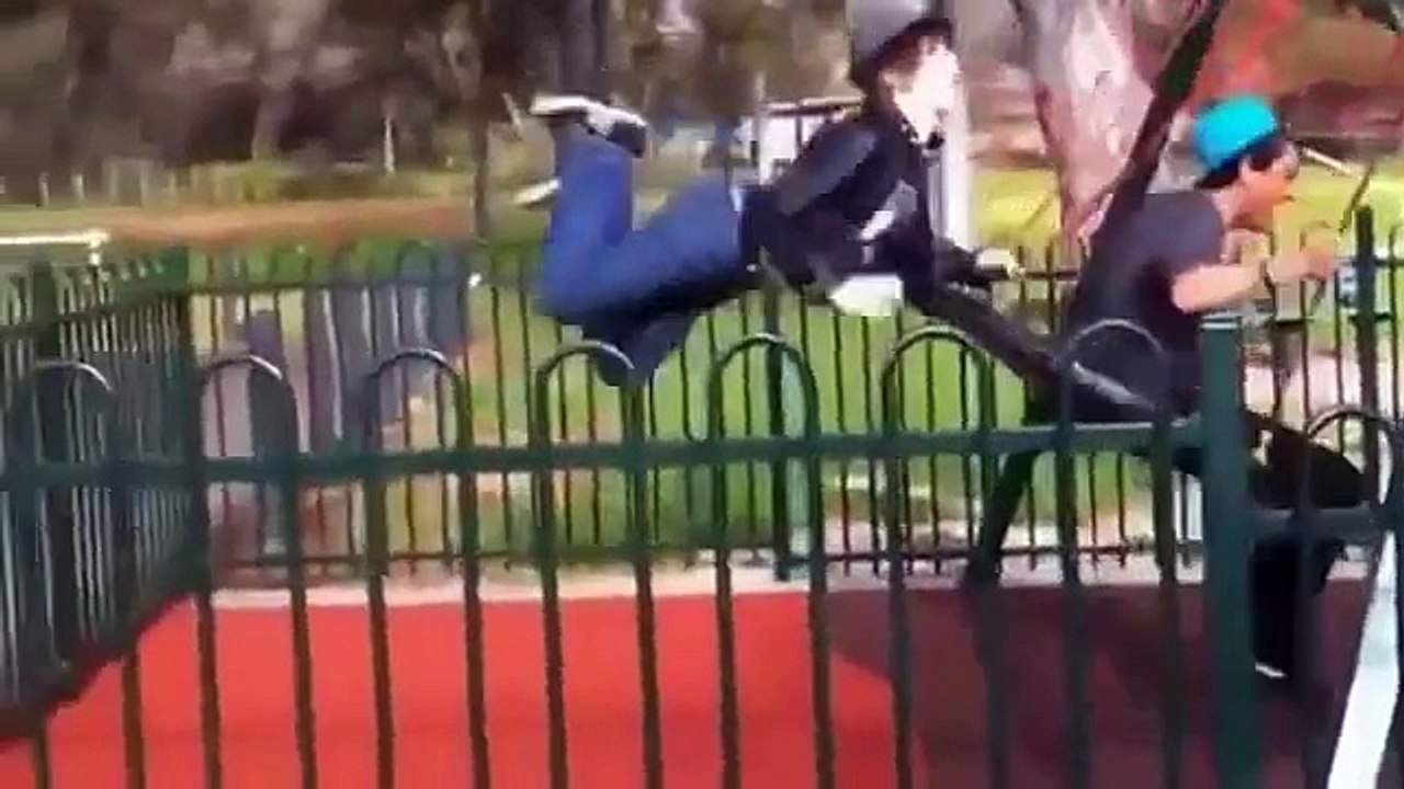 Video Tingkah Konyol Orang Amerika! Dijamin Lucu Banget