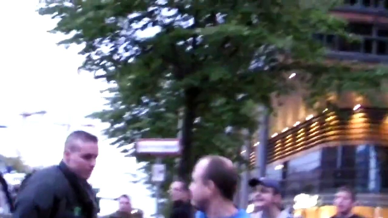 Video Polizeieinsatz nach Demonstration "Freiheit statt Angst" in Berlin, Potsdamer Platz (Kopie)