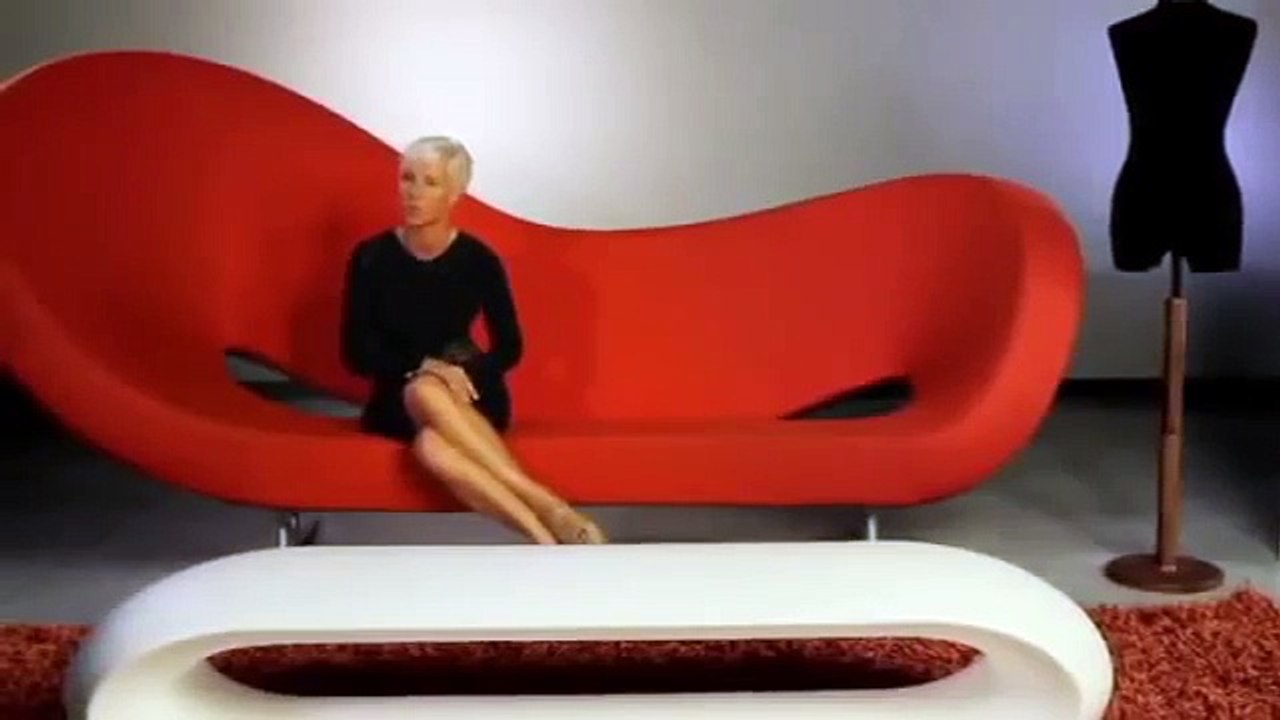 I consigli di Carla Gozzi Donna Colonna collant modellanti con LYCRA BEAUTY