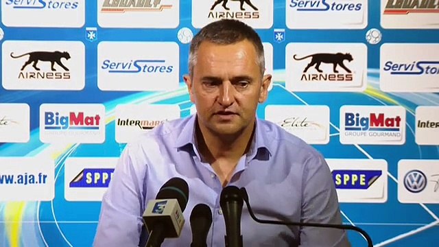 Réaction de Jean-Luc Vannuchi après AJ Auxerre - Stade Brestois 29