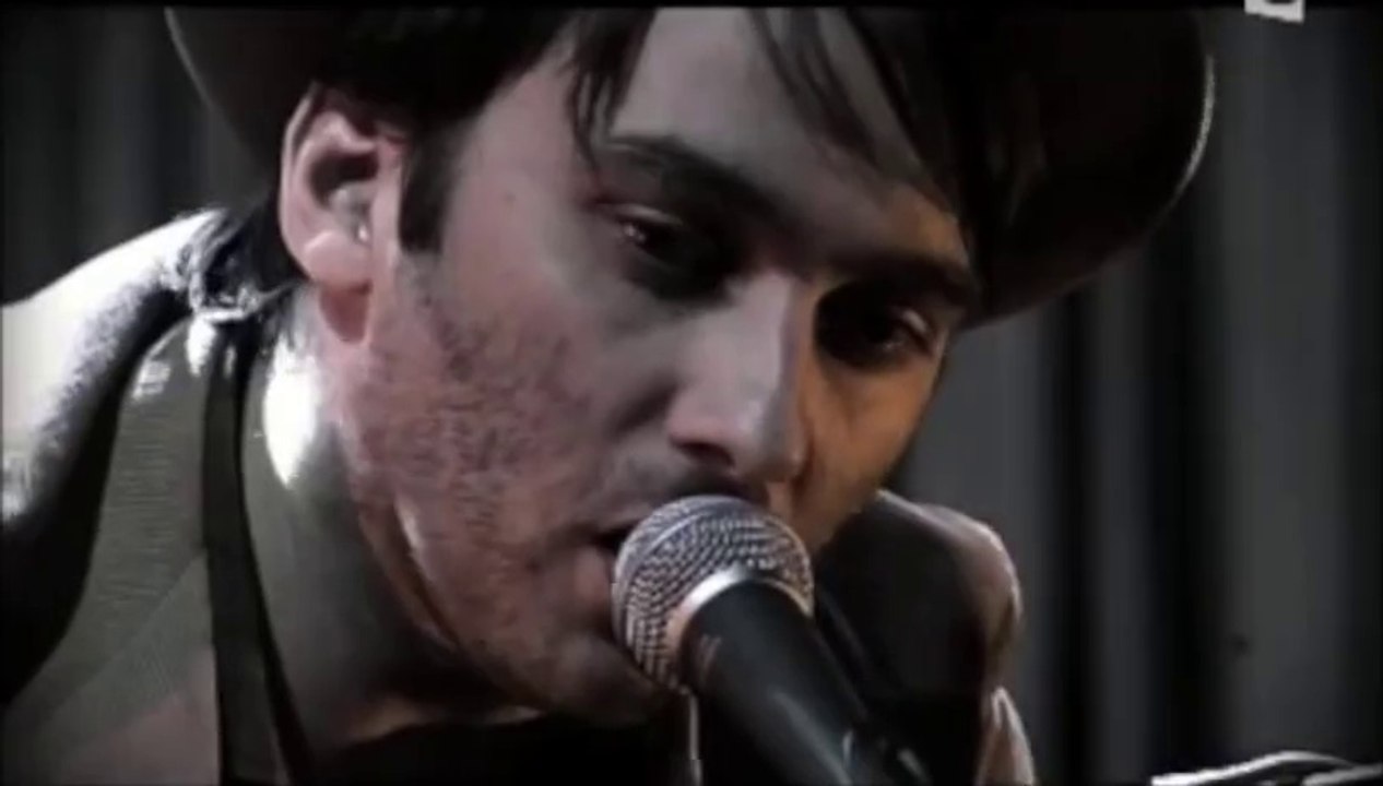 Damien Saez - Jeunesse lève toi ( Live )