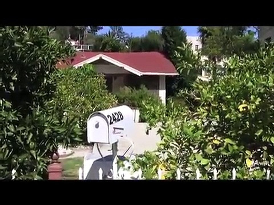 Hauntings-The Hollywood Sign Girl