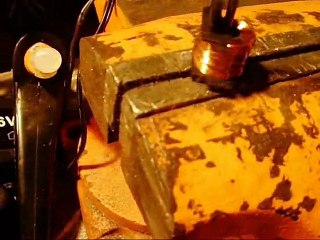 Mini-Tesla Coil   by Sul-Tech