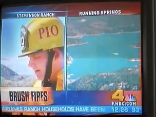 DC-10 Supertanker drops Phos-chek