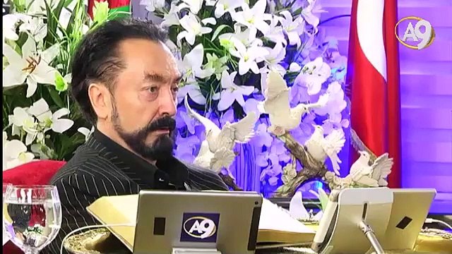 Dünyada hem cennet hem de cehennem vasıfları mevcuttur