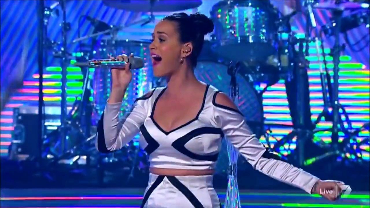 Katy Perry - Unconditionally - Live on X Factor Australia 2013 [HD]