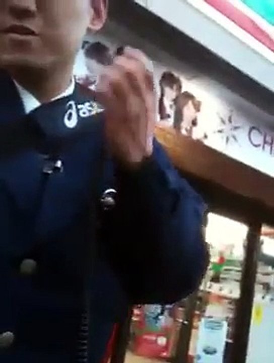 職質中に交通事故