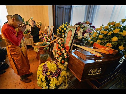 [Heavenly Revelations] Former Monk Testifies Jesus Christ To The Buddhist