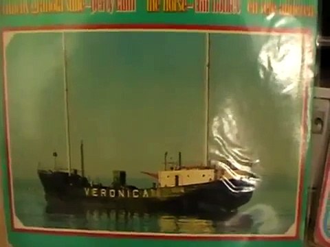 Afscheid van Radio Veronica 538 en Radio Noordzee Int. 220 mtr 31 aug. 1974 MOV006