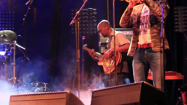 Concert de Tony Allen du 1/8/2015 sur le quai de Verdun