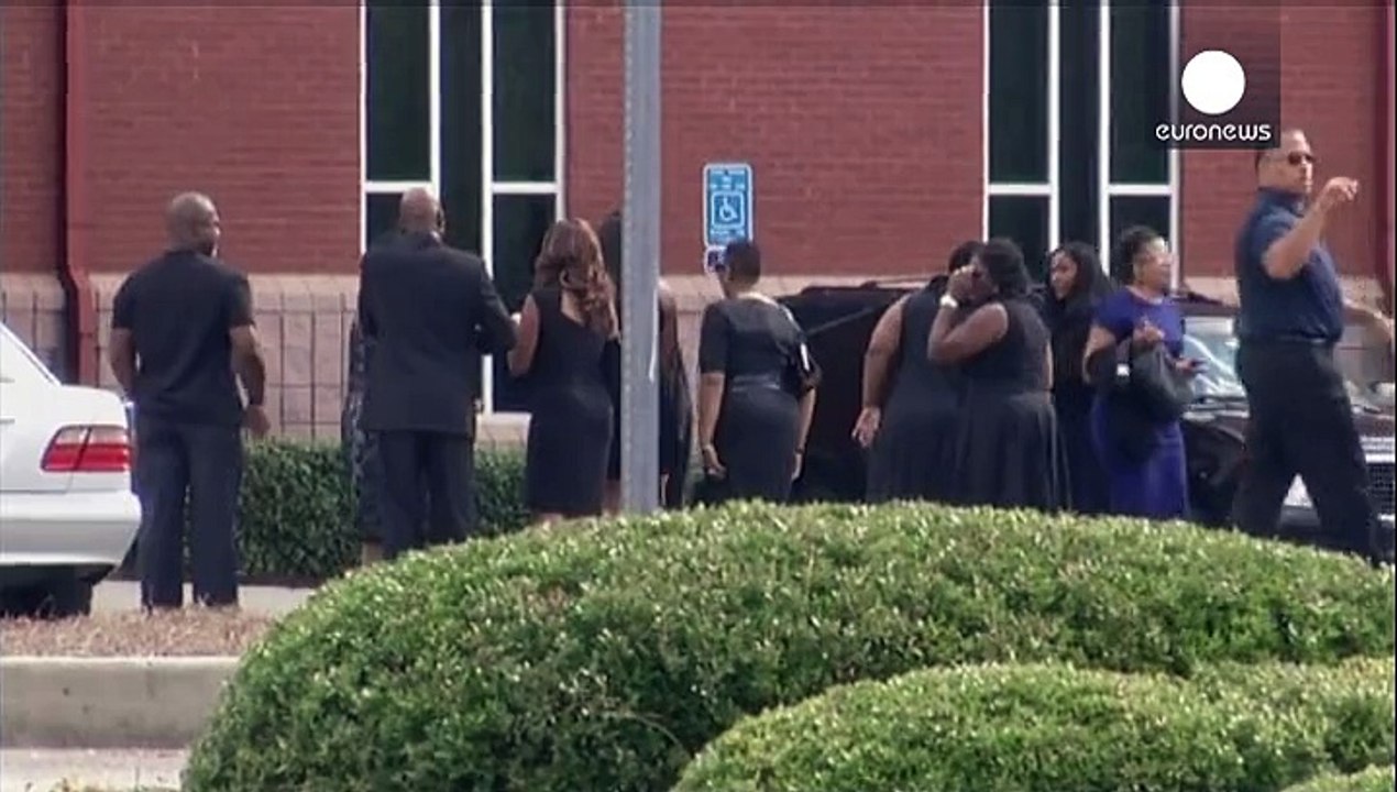 Bobbi Kristina sarà sepolta accanto a Whitney H...