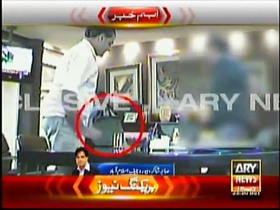 Pak Army Blackmailed Malik Riaz