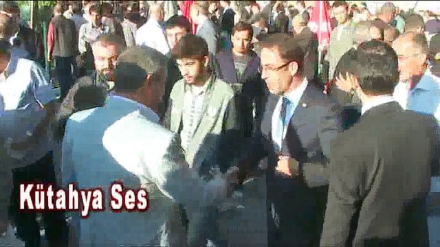 Kütahya Valisi Kendisi Hakkında Yapılan Eleştirilere Tokat Gbi Cevap Verdi !!!