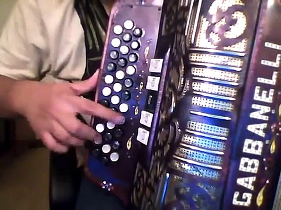 EDEN MUNOZ - CALIBRE 50 - INSTRUCCIONALES (EL TIERNO SE FUE)