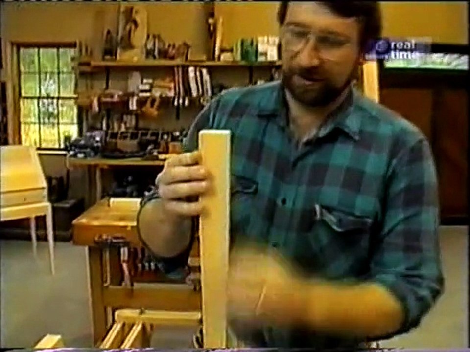 NYWS - S01E12 - Writing Desk