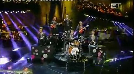 un bacio piccolissimo - ELIO e le storie Tese