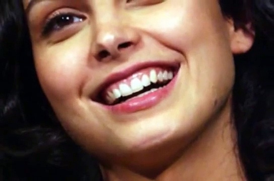 Morena Baccarin BRASILEIRA