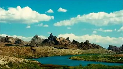 Piranha 3D - Opening Scene: Earthquake/Fishermen's Death