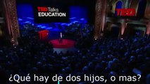 Problemas de la Educación Tradicional y Posibles Soluciones - Sir Ken Robinson | TED Talk